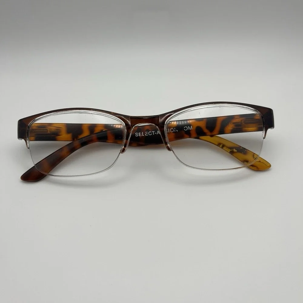 Select-A-Vision Rectangular Readers, Cheetah Print‎ Frame